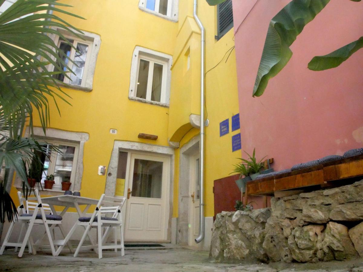 Casa Colloredo Free Parking 罗维尼 外观 照片